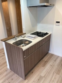 302号室 6