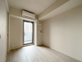 649号室 2