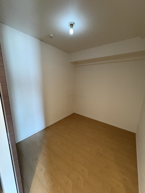 203号室 8