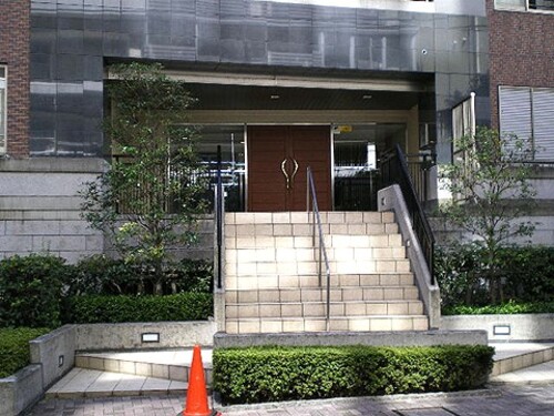 705号室 3