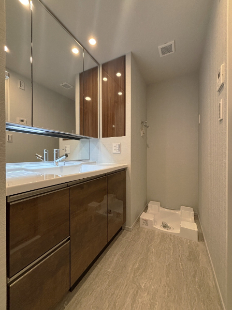 1221号室 5