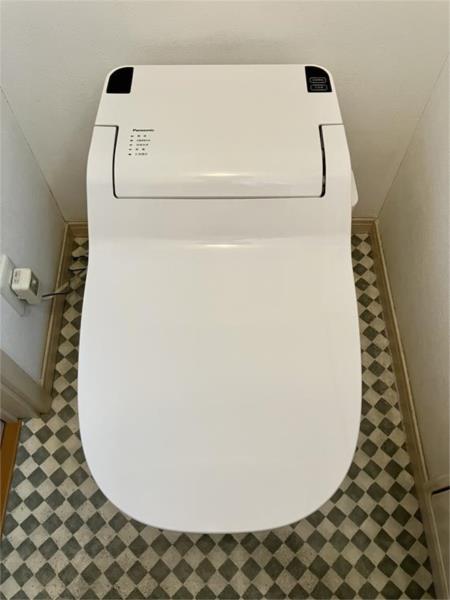 2F 9