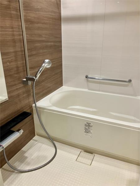 701号室 6