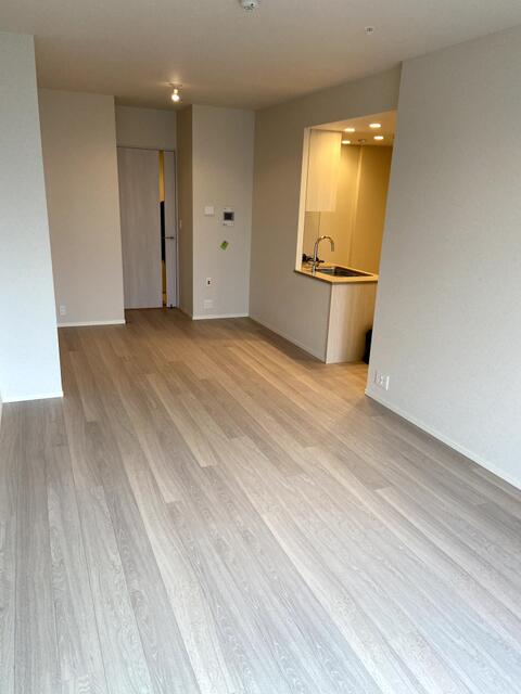 2705号室 6