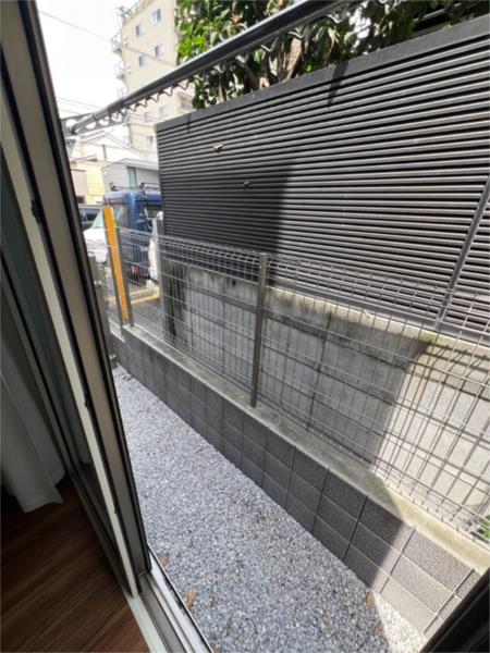 101号室 8