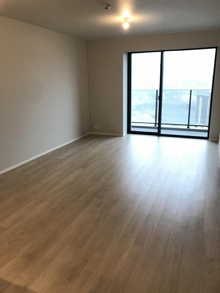 725号室 2