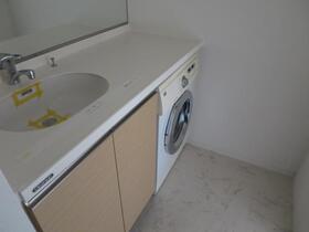 1002号室 4