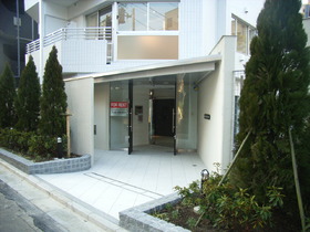301号室 11