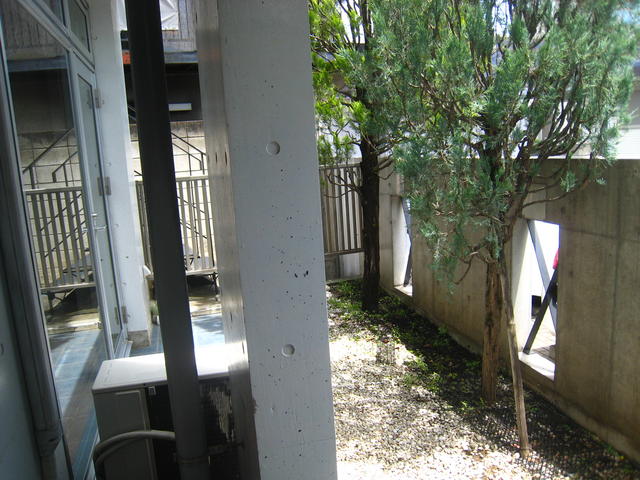 103号室 10