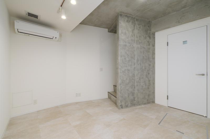 102号室 9
