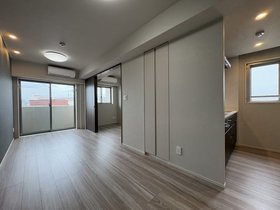 305号室 2
