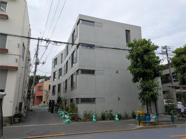 401号室 10