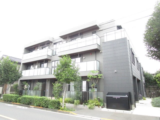 302号室 9