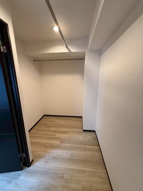 402号室 8