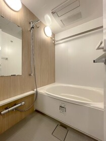 649号室 4