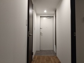 401号室 7