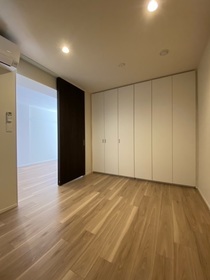 105号室 8