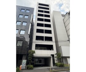 606号室 8