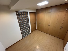 301号室 4