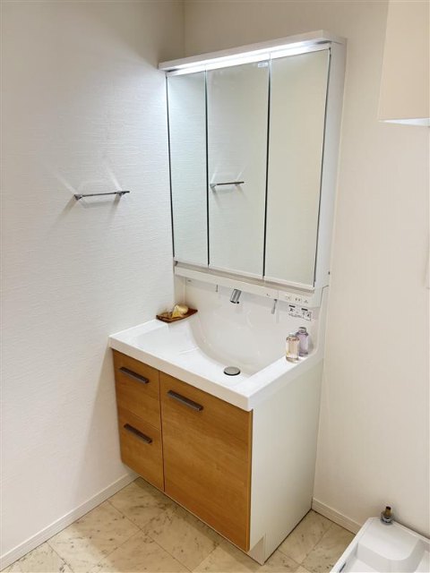 105号室 7