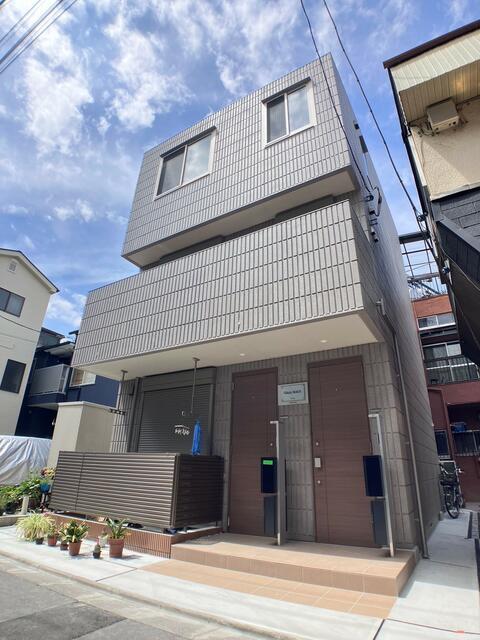 201号室 9