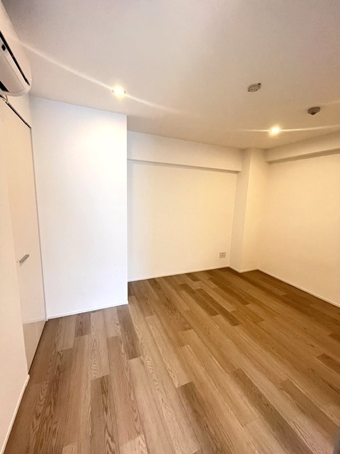 0508号室 5