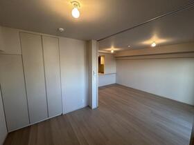0109号室 6
