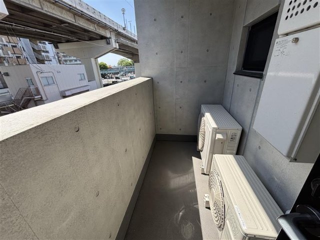 0206号室 8