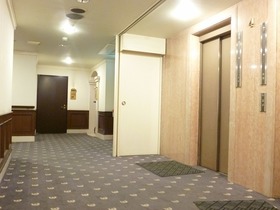 306号室 9