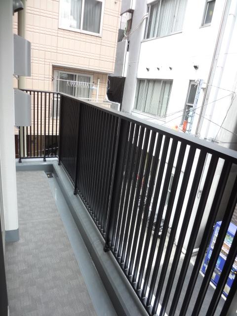 205号室 7