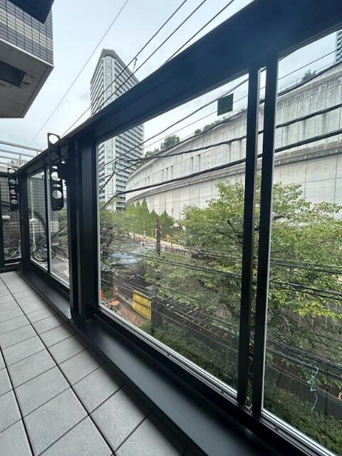 501号室 7