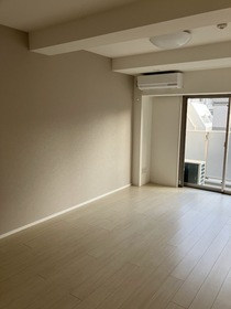 801号室 4