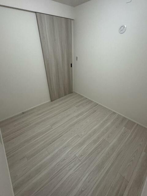 425号室 9