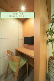 505号室 4