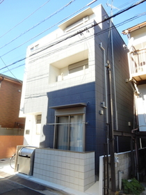 201号室 3