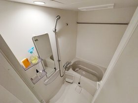 903号室 8