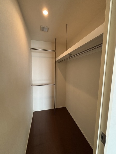 606号室 9