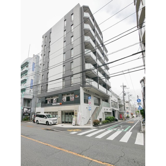 401号室 7