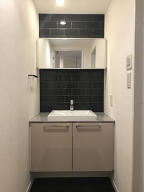 202号室 8