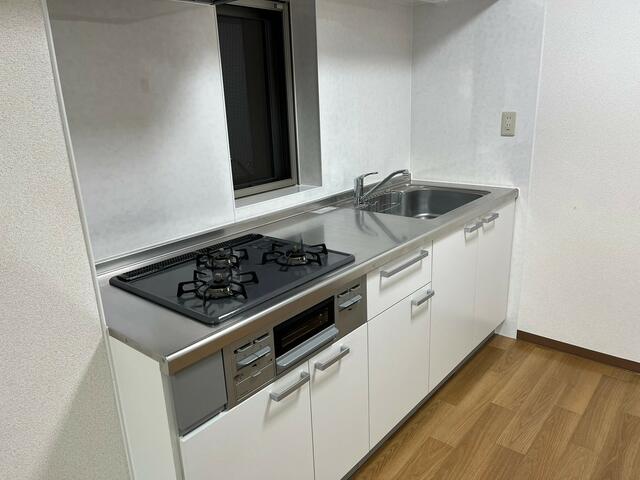 603号室 4