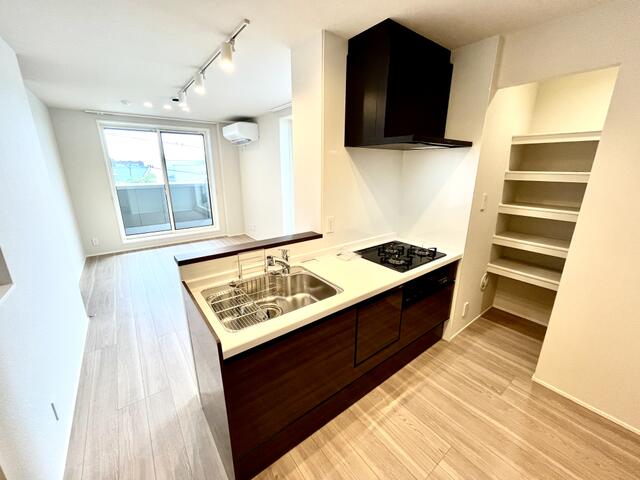 302号室 2