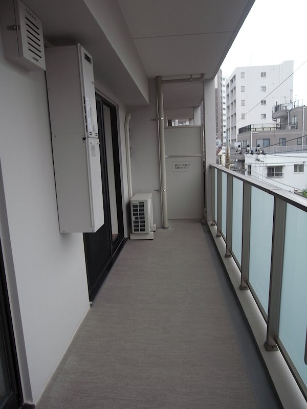 602号室 7