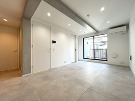 205号室 3