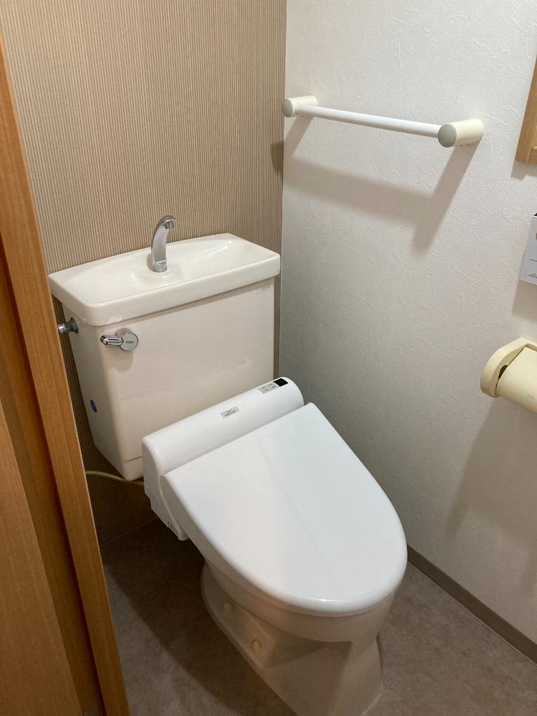 208号室 5