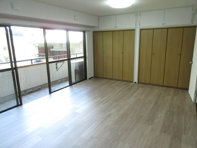 203号室 6