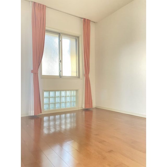807号室 9