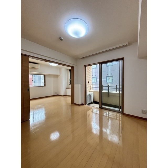 0501号室 3