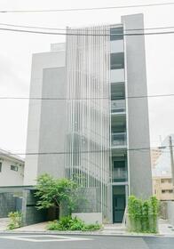 302号室 8