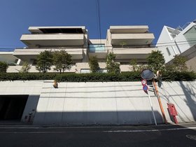 302号室 9