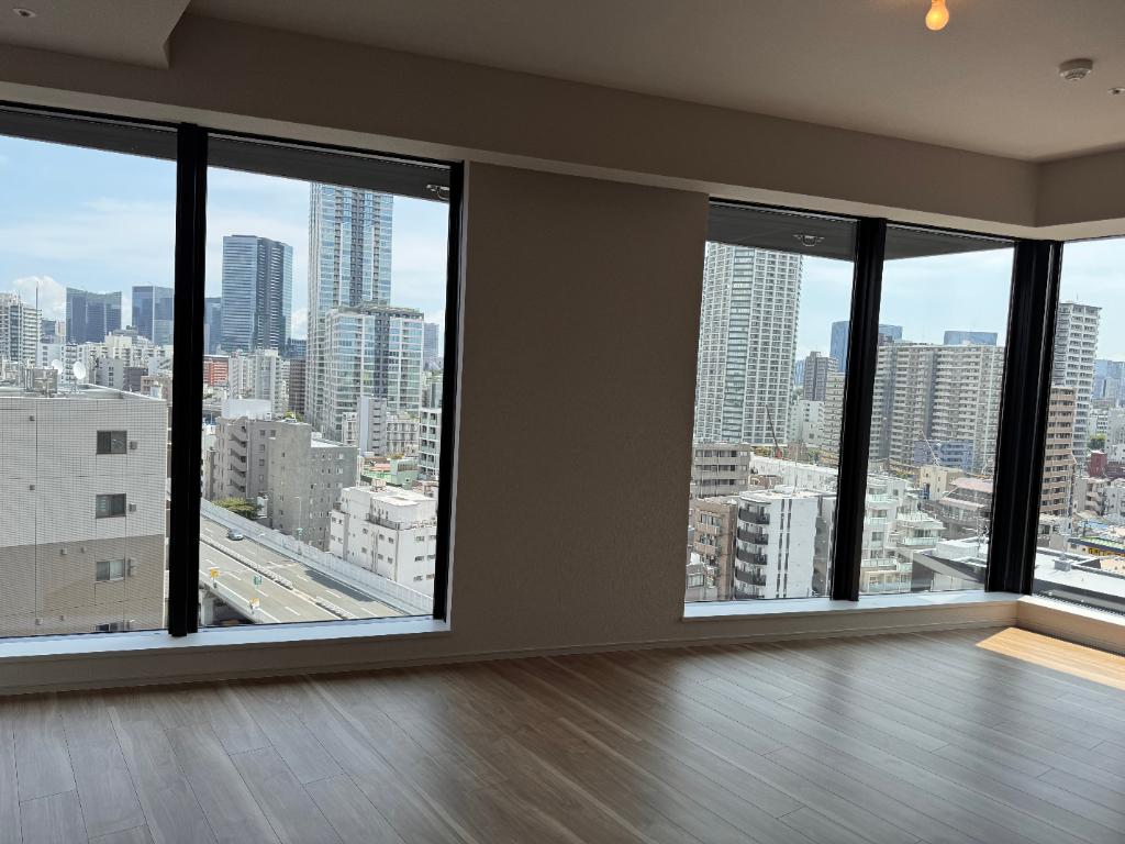 12F 2